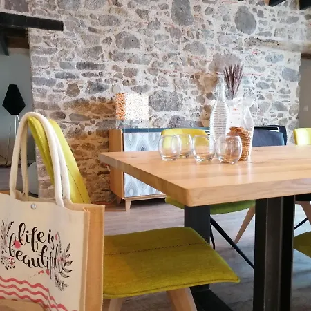 Le Bois Aux Feuilles Blanches Дом отдыха Saint-Michel-Mont-Mercure