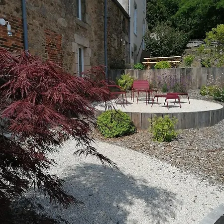 Le Bois Aux Feuilles Blanches Saint-Michel-Mont-Mercure