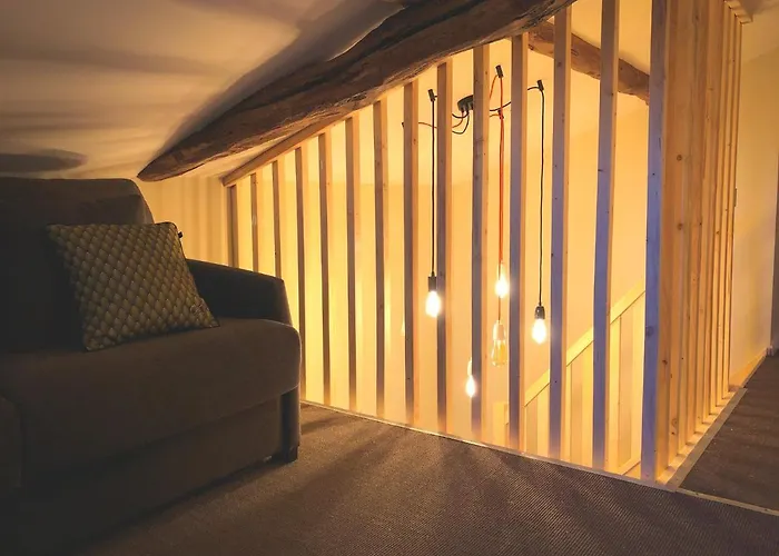 Le Bois Aux Feuilles Blanches * Saint-Michel-Mont-Mercure