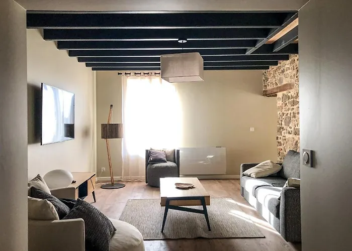 Le Bois Aux Feuilles Blanches * Saint-Michel-Mont-Mercure