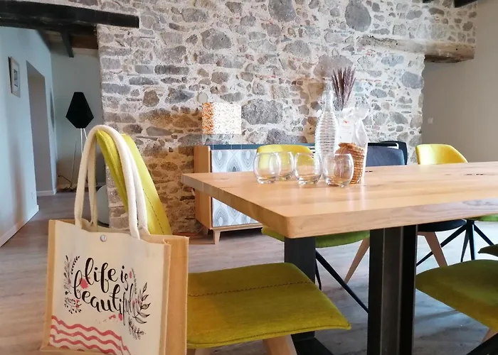 Le Bois Aux Feuilles Blanches 度假居 Saint-Michel-Mont-Mercure