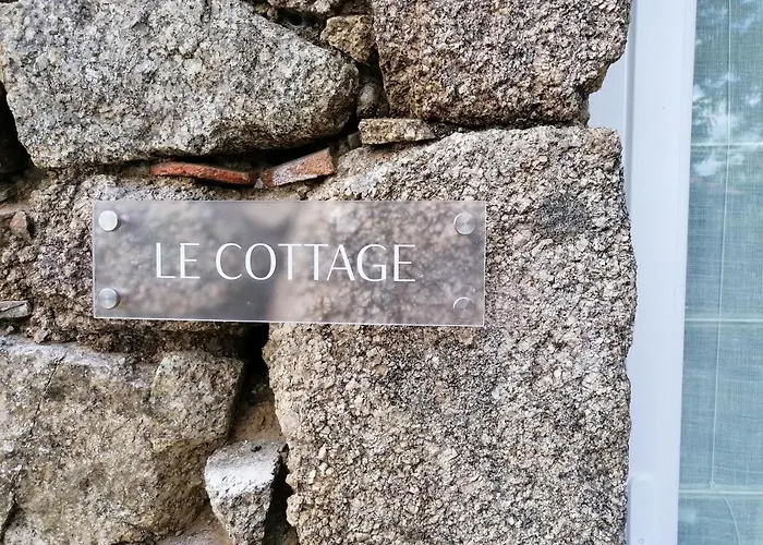 度假居 Le Bois Aux Feuilles Blanches *